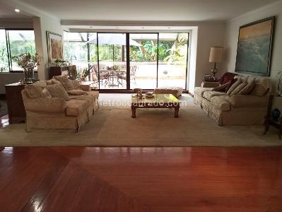 Apartamento de 4 alcobas en venta en El Poblado, Medellín, 290 m² · foto 4 de 18