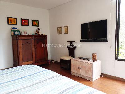 Casa de 3 alcobas en venta en Envigado, Envigado, 288 m² · foto 13 de 20