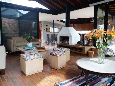 Casa de 3 alcobas en venta en Envigado, Envigado, 288 m² · foto 3 de 20