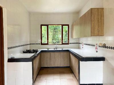 Casa de 3 alcobas en venta en Rionegro, Rionegro, 250 m² · foto 4 de 16