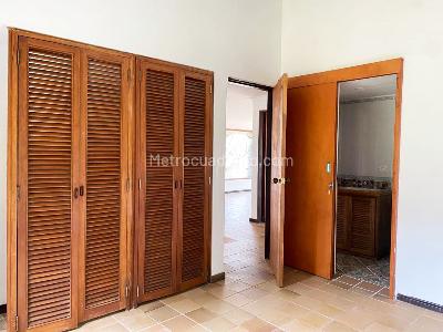 Casa de 3 alcobas en venta en Rionegro, Rionegro, 250 m² · foto 8 de 16