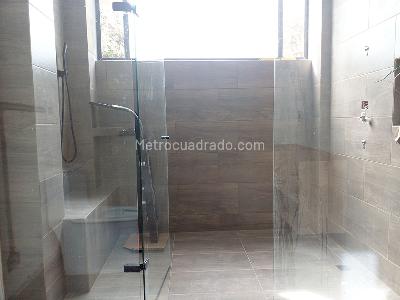 Casa de 3 alcobas en venta en Envigado, Envigado, 204 m² · foto 14 de 19