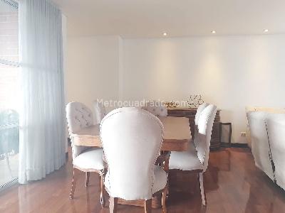 Apartamento de 3 alcobas en arriendo en El Poblado, Medellín, 226 m² · foto 2 de 20