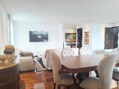 Apartamento de 3 alcobas en arriendo en El Poblado, Medellín, 226 m² · foto 4 de 20