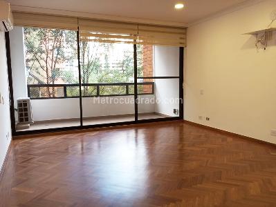 Apartamento en venta en El Poblado, Medellín · foto 10 de 19