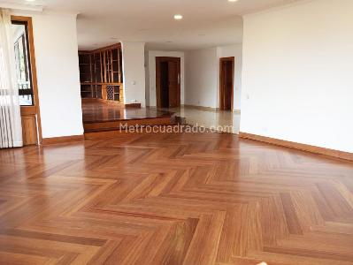 Apartamento en venta en El Poblado, Medellín · foto 4 de 19