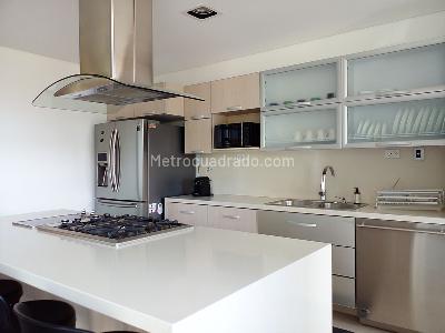 Apartamento de 2 alcobas en venta en San Lucas, Medellín, 194 m² · foto 10 de 20