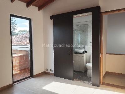 Casa en arriendo en El Poblado, Medellín · foto 13 de 20