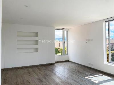 Casa de 3 alcobas en venta en Envigado, Envigado, 420 m² · foto 12 de 20