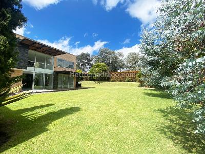 Casa de 3 alcobas en venta en Envigado, Envigado, 420 m² · foto 19 de 20