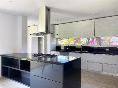 Casa de 3 alcobas en venta en Envigado, Envigado, 420 m² · foto 5 de 20