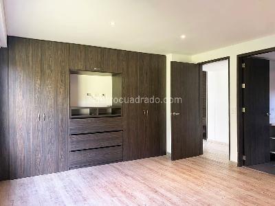Casa de 3 alcobas en venta en Envigado, Envigado, 420 m² · foto 8 de 20