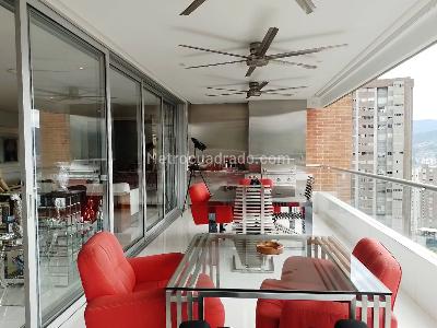 Apartamento en venta en El Poblado, Medellín · foto 20 de 20