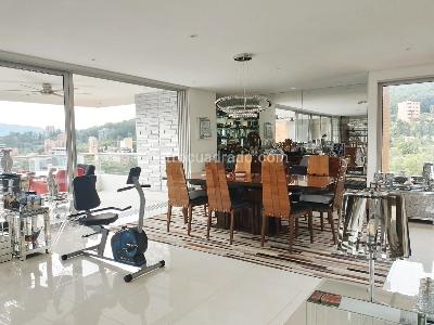 Apartamento en venta en El Poblado, Medellín · foto 2 de 20