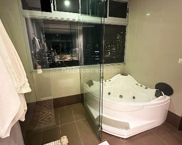 Apartamento de 3 alcobas en venta en El Poblado, Medellín, 255 m² · foto 16 de 19