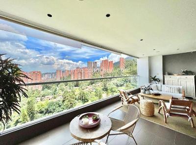 Apartamento de 3 alcobas en venta en El Poblado, Medellín, 255 m² · foto 18 de 19