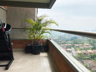 Apartamento de 3 alcobas en venta en El Poblado, Medellín, 171 m² · foto 18 de 18