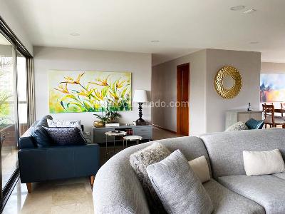 Apartamento de 3 alcobas en venta en El Poblado, Medellín, 171 m² · foto 2 de 18