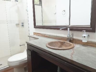 Casa de 4 alcobas en venta en Envigado, Envigado, 500 m² · foto 13 de 20