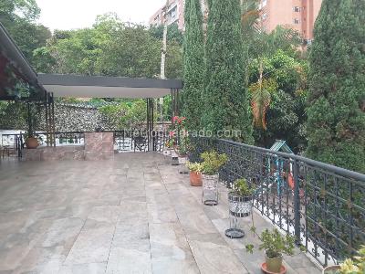 Casa de 4 alcobas en venta en Envigado, Envigado, 500 m² · foto 19 de 20