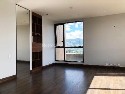 Apartamento de 4 alcobas en venta en El Poblado, Medellín, 490 m² · foto 11 de 20