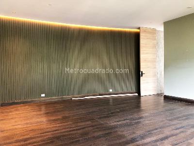 Apartamento de 4 alcobas en venta en El Poblado, Medellín, 490 m² · foto 15 de 20