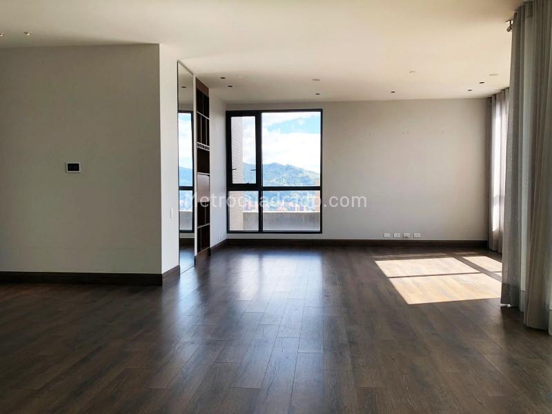 Piso – Medellín, Los Balsos Numero 1, El Poblado - Vista 2
