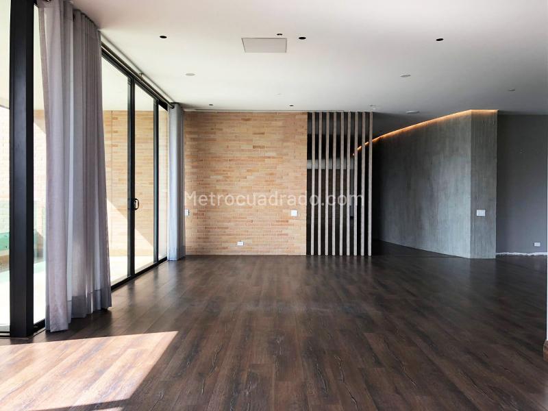 Piso – Medellín, Los Balsos Numero 1, El Poblado - Vista 3