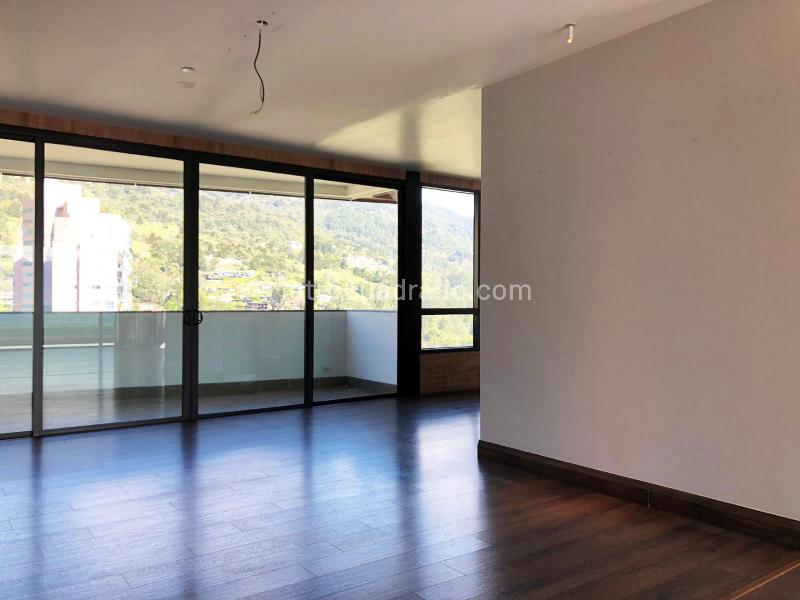 Piso – Medellín, Los Balsos Numero 1, El Poblado - Más