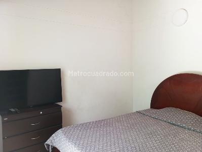 Casa de 4 alcobas en venta en El Poblado, Medellín, 285 m² · foto 13 de 18