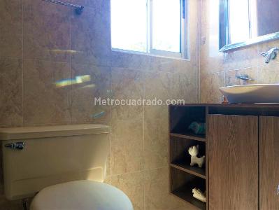 Casa de 4 alcobas en venta en El Poblado, Medellín, 285 m² · foto 17 de 18