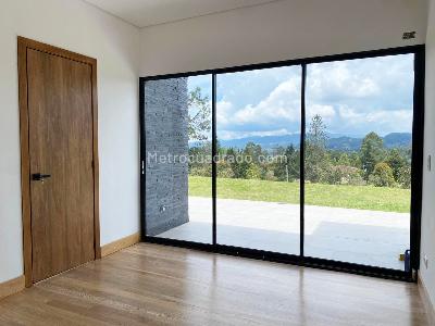 Casa de 3 alcobas en arriendo en La Victoria, Rionegro, 240 m² · foto 6 de 19