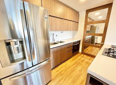 Apartamento de 3 alcobas en arriendo en Castropol, Medellín, 110 m² · foto 3 de 10