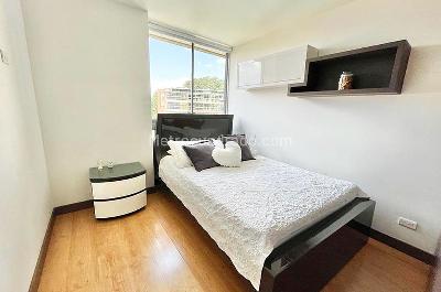 Apartamento de 3 alcobas en arriendo en Castropol, Medellín, 110 m² · foto 7 de 10