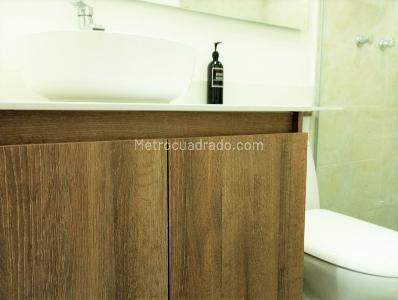 Apartamento de 1 alcoba en arriendo en El Poblado, Medellín, 73 m² · foto 8 de 10