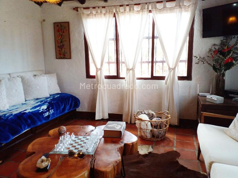 2BR House in EL RETIRO (200 m²) - 3