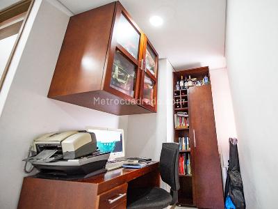 Apartamento de 3 alcobas en venta en Envigado, Envigado, 86 m² · foto 9 de 11