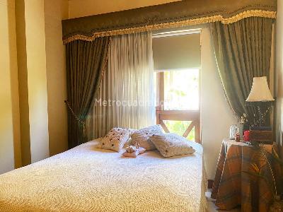 Casa de 5 alcobas en venta en Envigado, Envigado, 212 m² · foto 10 de 17