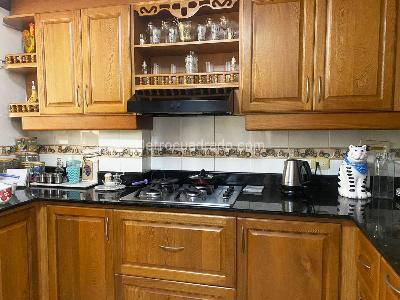 Casa de 5 alcobas en venta en Envigado, Envigado, 212 m² · foto 4 de 17