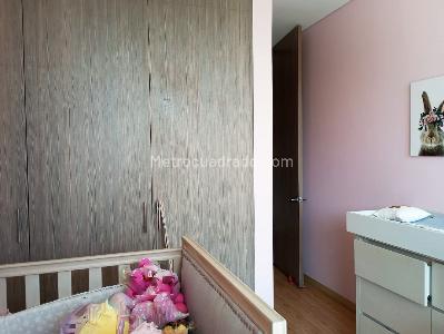 Apartamento de 2 alcobas en venta en El Poblado, Medellín, 159 m² · foto 11 de 15