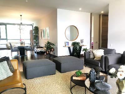 Apartamento de 3 alcobas en venta en El Poblado, Medellín, 300 m² · foto 3 de 20
