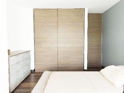 Apartamento de 2 alcobas en arriendo en El Poblado, Medellín, 130 m² · foto 13 de 19