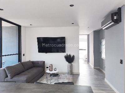 Apartamento en arriendo en El Poblado, Medellín · foto 3 de 16