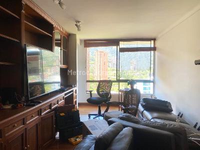Apartamento de 3 alcobas en arriendo en El Poblado, Medellín, 187 m² · foto 8 de 19