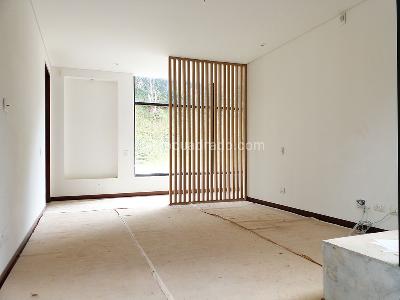 Casa de 5 alcobas en venta en Envigado, Envigado, 386 m² · foto 6 de 20