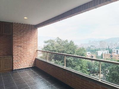 Apartamento de 3 alcobas en venta en Los Naranjos, Medellín, 210 m² · foto 20 de 20