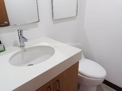 Apartamento de 2 alcobas en venta en Los Balsos, Medellín, 135 m² · foto 16 de 19