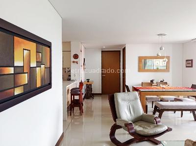 Apartamento de 2 alcobas en venta en Los Balsos, Medellín, 135 m² · foto 5 de 19
