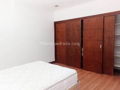 Casa de 4 alcobas en arriendo en El Poblado, Medellín, 500 m² · foto 13 de 20