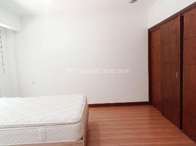 Casa de 4 alcobas en arriendo en El Poblado, Medellín, 500 m² · foto 14 de 20